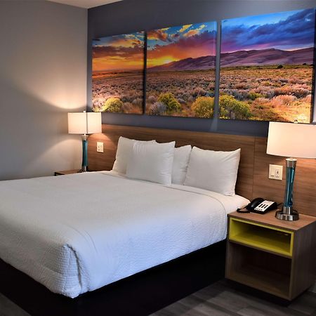Days Inn & Suites By Wyndham Downtown/University Of Houston Bagian luar foto